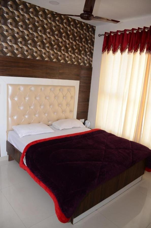 Hotel Robin Inn أمريتسار المظهر الخارجي الصورة