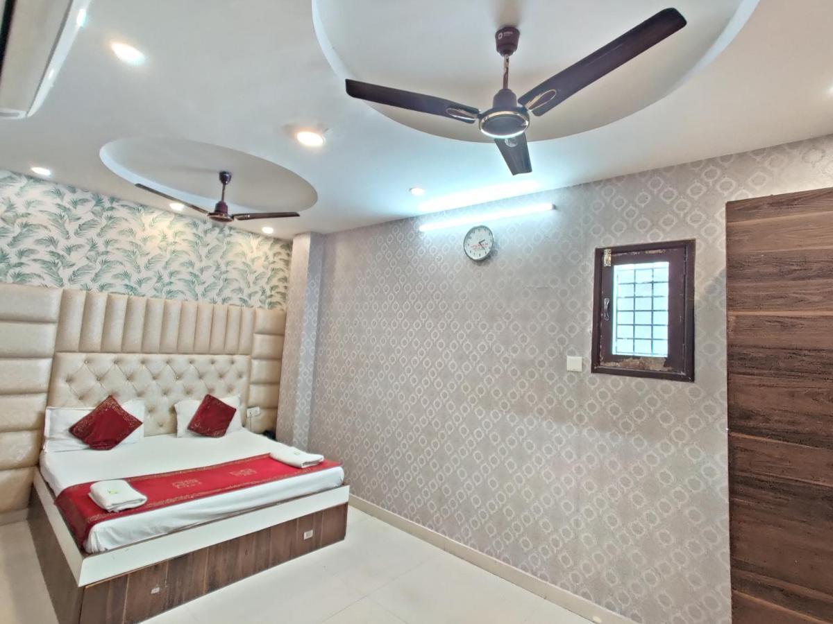 Hotel Robin Inn أمريتسار المظهر الخارجي الصورة