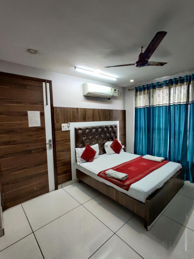 Hotel Robin Inn أمريتسار المظهر الخارجي الصورة