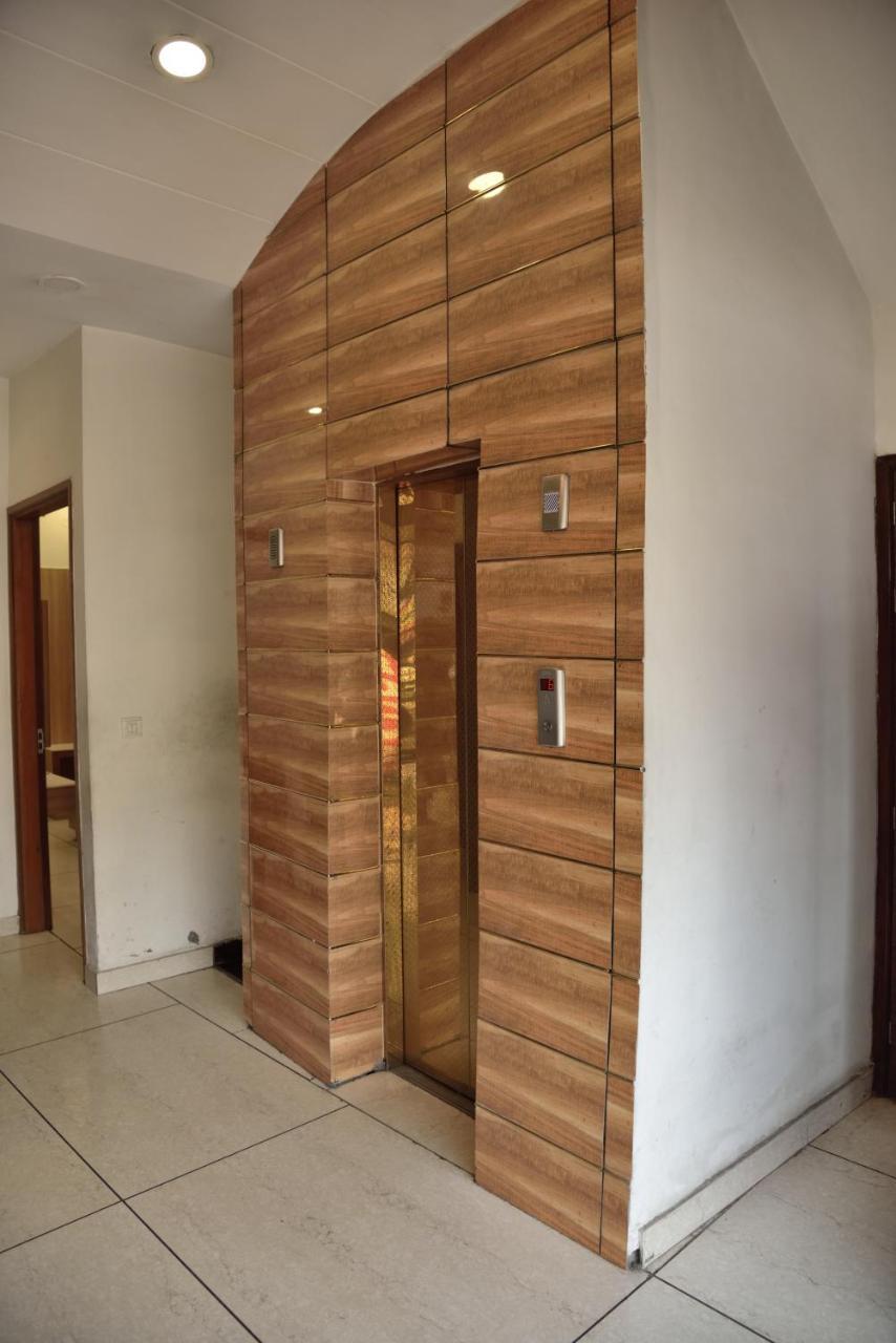 Hotel Robin Inn أمريتسار المظهر الخارجي الصورة